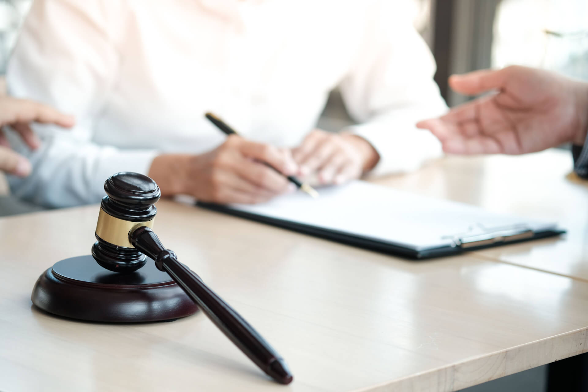 Queensland law for buying and selling property in Cairns - WGC Lawyers