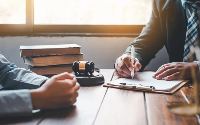employment lawyers in Cairns